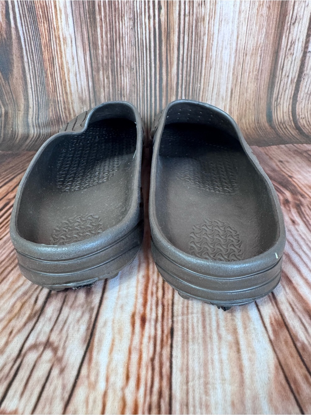 Avon Lightweight Comfort Clog - Picture 3 of 10